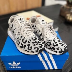 Adidas Swift Run X Leopard Sneakers